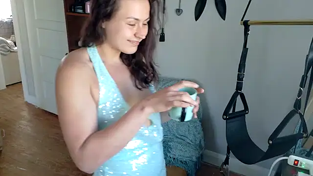 MistressKatie13xxx online show from April 11, 3:48 pm