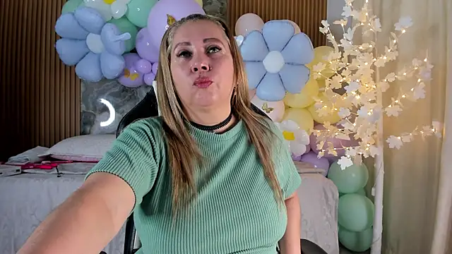 Danna topless online show from April 7, 12:07 pm