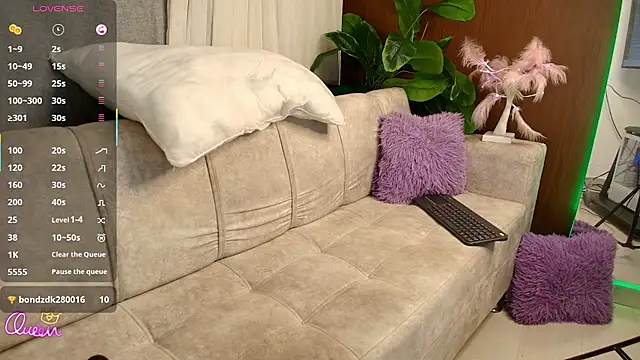 liaowen1 online show from March 30, 9:14 pm