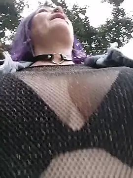 sophie banger online show from April 14, 8:31 pm