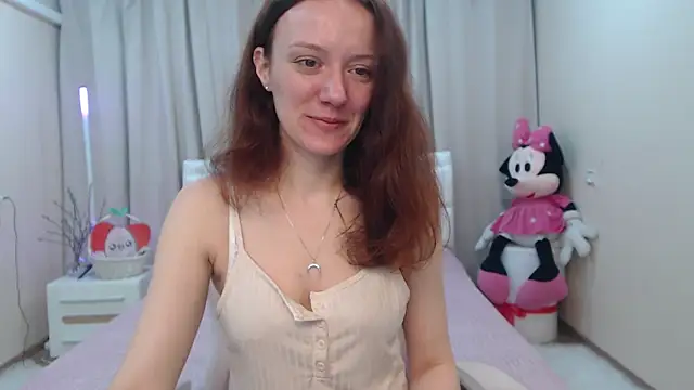 BarbaraStily online show from March 28, 7:41 am