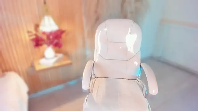 ArticaBelle online show from March 31, 4:23 am