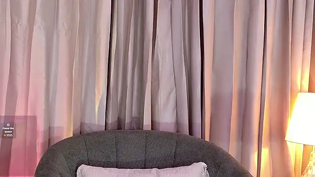 candyy bella online show from April 7, 12:29 pm