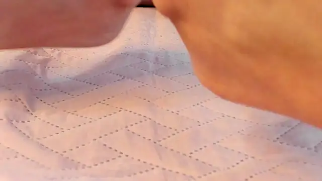 Julieta J online show from April 11, 7:45 am