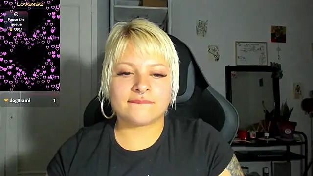 sammymoon online show from June 29, 8:30 pm
