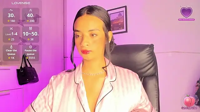 Laura fernandezII online show from March 25, 3:23 am