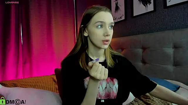 Lesi Moonie01 online show from March 18, 9:14 am