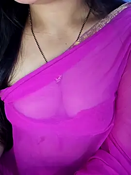 Sweetyi online show from May 6, 4:38 am