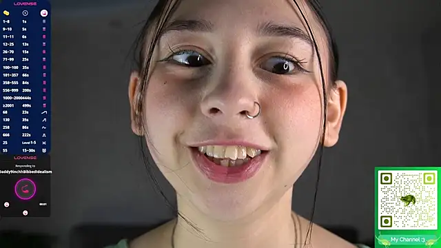 AislyEmbury online show from December 17, 5:33 am