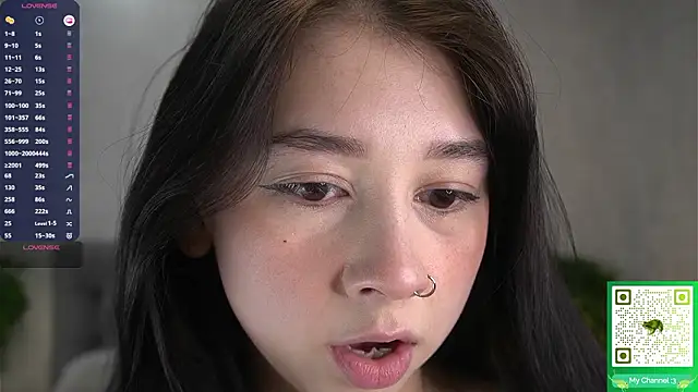 AislyEmbury online show from February 1, 4:44 am