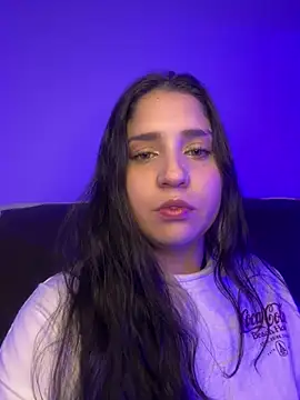 valentina jonnes1 online show from July 12, 5:41 am