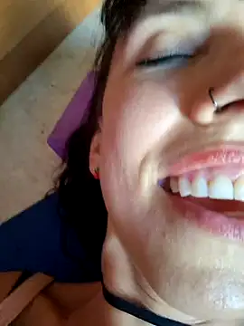 Lyrass online show from July 9, 3:36 pm
