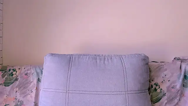 Kate Ree online show from March 14, 8:04 am