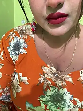 Ayesha mahi online show from May 31, 8:42 am