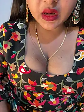 Ayesha mahi online show from March 24, 9:14 am