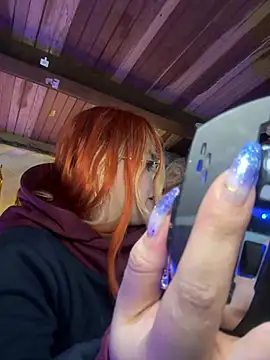 SophiaWeestt99 online show from April 16, 4:24 am