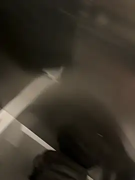 thiagowes online show from April 17, 10:56 pm