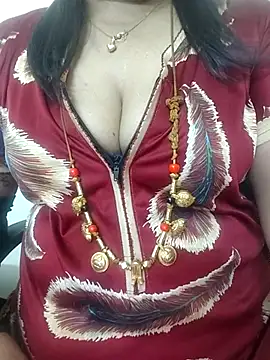 gaurika18 online show from November 3, 2:32 pm