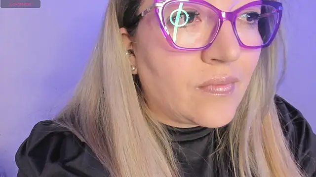 Naty Mature  online show from March 16, 7:07 pm