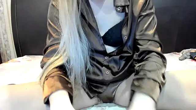 Cookiecutey online show from March 18, 8:30 am