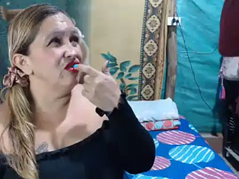 mom son dirty online show from September 19, 11:04 pm