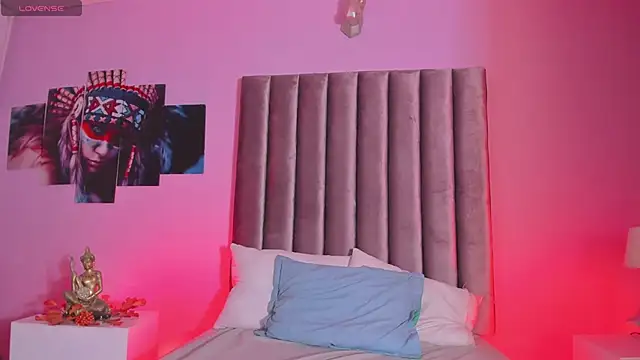 Isabella Flowers online show from April 16, 5:19 am