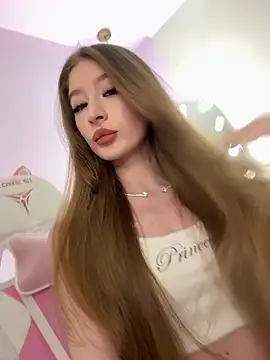 your girl next door online show from February 21, 2:40 pm