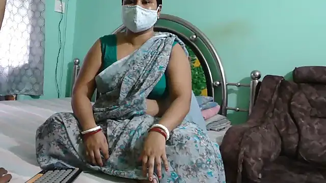 Indian Couple 33 online show from June 30, 8:03 am