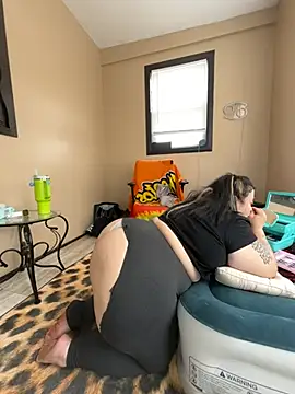 tillymarie34 online show from March 16, 4:00 pm