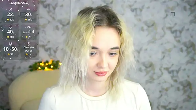 Ashley S online show from April 5, 10:20 pm