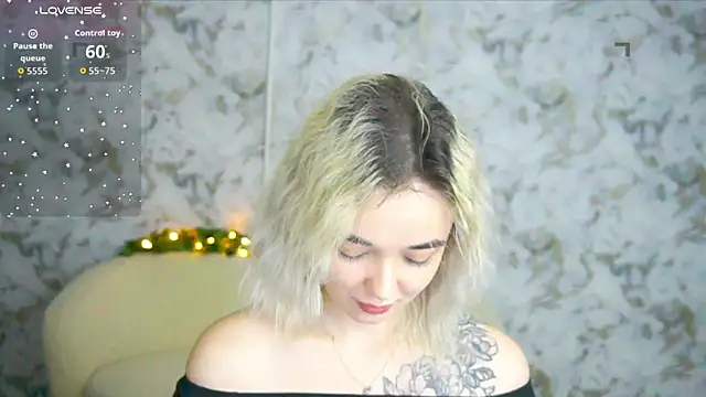 Ashley S online show from March 31, 11:38 pm