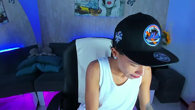 nova sex01 online show from March 13, 5:20 am