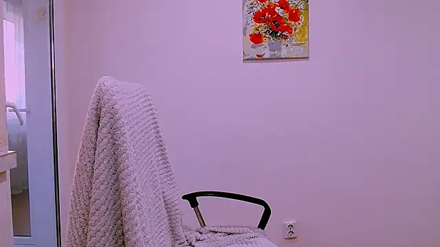 Melania Ella online show from July 7, 5:16 pm