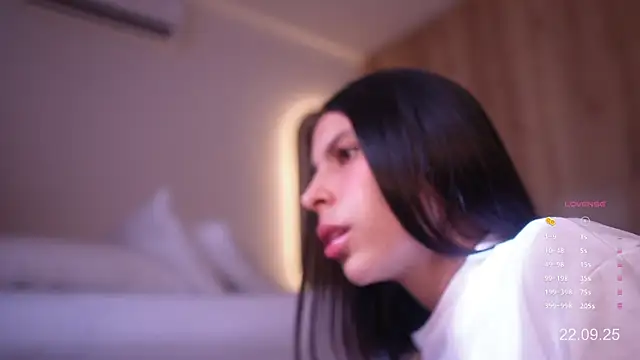 veronica mendez1 online show from September 22, 1:31 pm