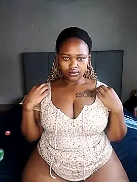 ThickPearlx23 online show from April 16, 7:08 am