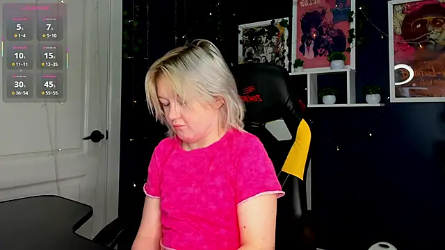 Sara Robinson online show from June 9, 3:17 am
