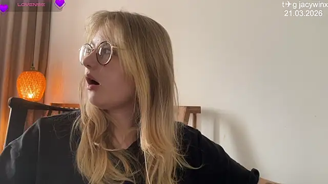 JacyWinslat online show from March 21, 12:26 am