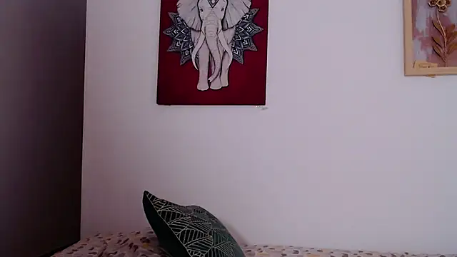 Sigrid- online show from November 8, 12:48 am