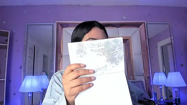 scarlette 15  online show from April 7, 3:08 am