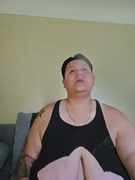 DevilDahm online show from July 31, 12:06 pm