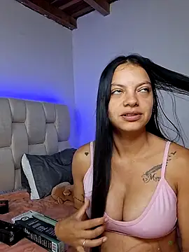 Daila 20  online show from April 7, 9:28 pm