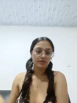 Ary-18 online show from April 6, 1:45 pm