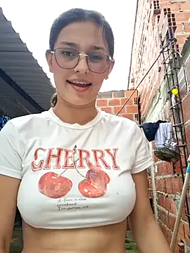 Ary-18 online show from April 15, 7:58 pm