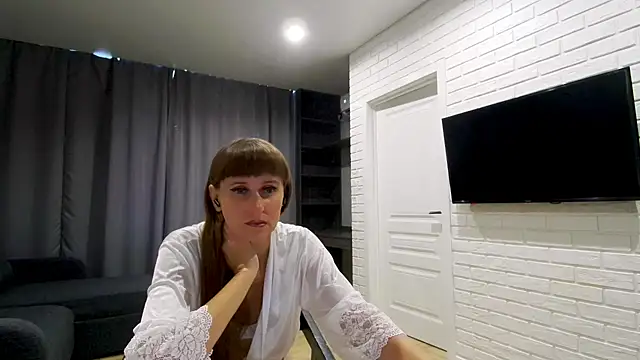 Daniella Lorente online show from August 1, 1:13 pm