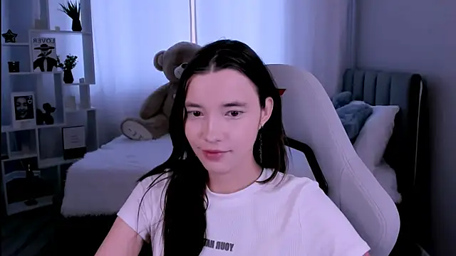 as1an girlfriend online show from May 21, 3:37 am