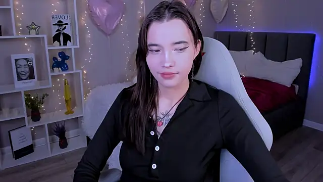 as1an girlfriend online show from March 12, 2:58 am