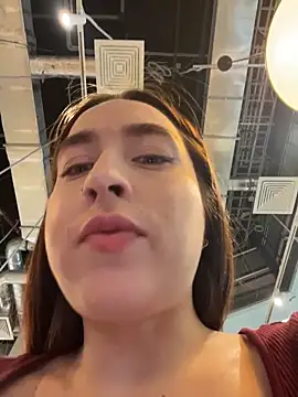 Holly Play online show from March 17, 12:09 pm