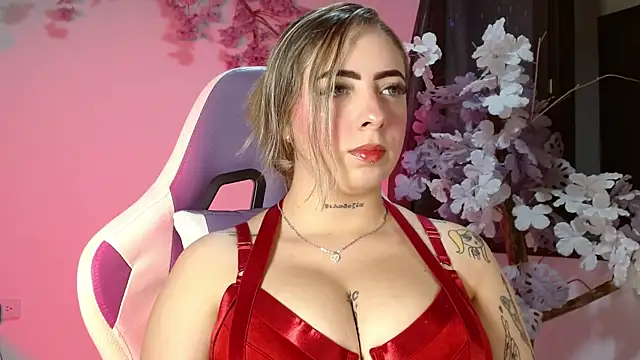 NaomiFox1 online show from April 5, 12:42 am