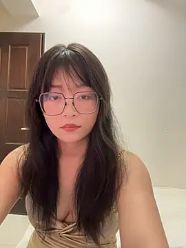 wt0314 online show from April 29, 1:58 pm