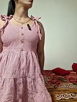 Garima G online show from April 5, 6:18 pm